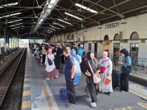 Libur Waisak, Penumpang Kereta di Cirebon Meningkat Tajam