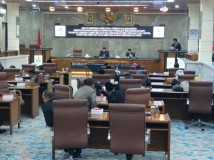 Rekomendasi LKPj Wali Kota Cirebon 2024: DPRD Soroti Pendidikan, Kesehatan, dan Infrastruktur