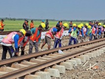 13.662 Bantalan Rel Diganti, KAI Daop 3 Cirebon Pastikan Jalur Aman