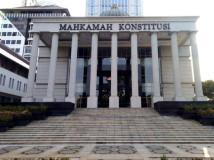 Permohonan Uji Materi Soal Masa Jabatan Kapolri Ditolak MK