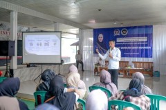 BGN dan DPR RI Bahas Pentingnya Gizi Bersama Warga Desa Sinom