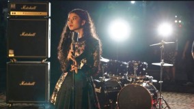 Young Monster Rilis Single Debut “Menaklukkan Waktu”, Tawarkan Warna Cute Experimental Metal