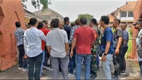 Oknum Mengaku TNI Hadang Jurnalis Saat Liputan SHU Tebu PG Rajawali II Cirebon