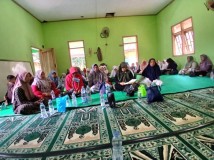 MIN 2 Cirebon Bangun Tradisi Mengaji Bersama Orang Tua dan Siswa