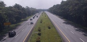 H-5 Lebaran, Arus Kendaraan ke Cirebon di Tol Cipali Masih Ramai Lancar
