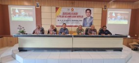 Anggota Komisi XI DPR RI Kardaya Warnika Sosialisasikan Empat Pilar di SMKN 1 Kota Cirebon