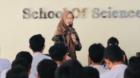 Ketua Fraksi Demokrat DPRD Jabar dr Ratnawati Terima Apresiasi Sekar Agni Negeri