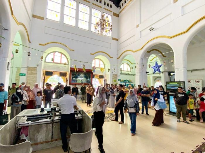 KAI Daop 3 Cirebon Angkut 338.855 Orang Saat Mudik dan Balik Lebaran 2025