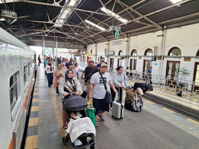 KAI Daop 3 Catat Kinerja Positif di Masa Angkutan Lebaran