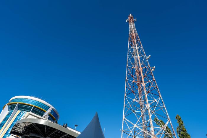 Laba Indosat Tembus Rp1 Triliun, Trafik Data Naik 10 Persen