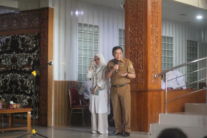 Pimpinan DPRD Apresiasi Dedikasi Sekwan Asep dan Puti di Akhir Masa Tugas