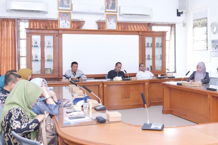 Dana Perbaikan Rumah Ambruk Tahap Dua Tak Kunjung Cair, Anggota DPRD Rinna Suryanti Soroti Penyebabnya