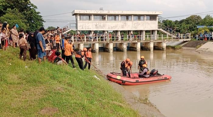 Pekerja Proyek BBWS Tewas di Sungai Gegesik Saat Menolong Rekannya