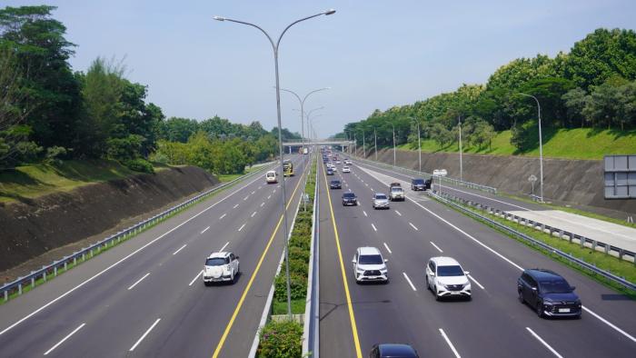 245 Ribu Kendaraan Melintas di Tol Cipali Selama Libur Imlek 2026