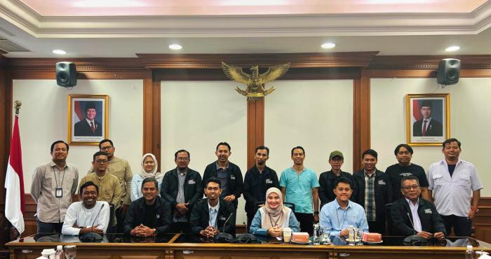 SMSI Kota Cirebon dan BI Bahas Peran Media dalam Informasi Ekonomi
