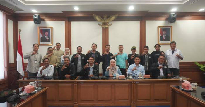 SMSI Kota Cirebon dan BI Bahas Peran Media dalam Informasi Ekonomi
