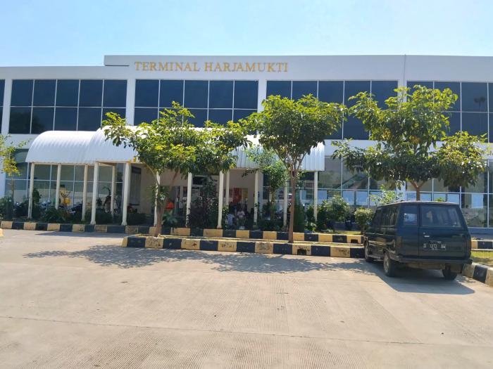 Terminal Bayangan Dinilai Jadi Penyebab Sepinya Terminal Harjamukti Cirebon